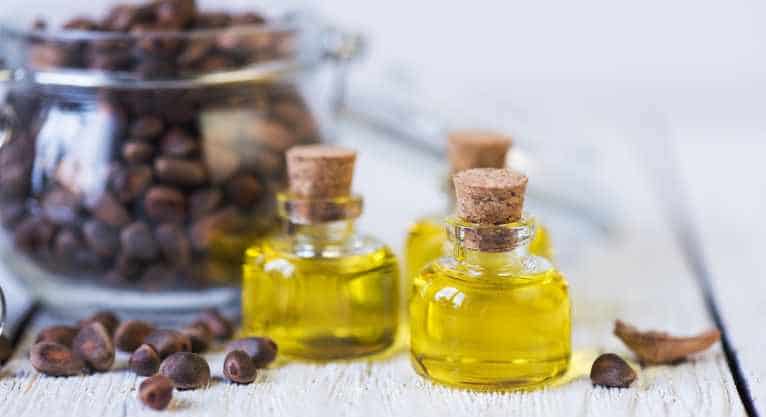 Castor oil Vs Olive Oil