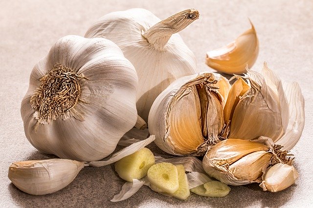 Does Garlic Help Beard Growth